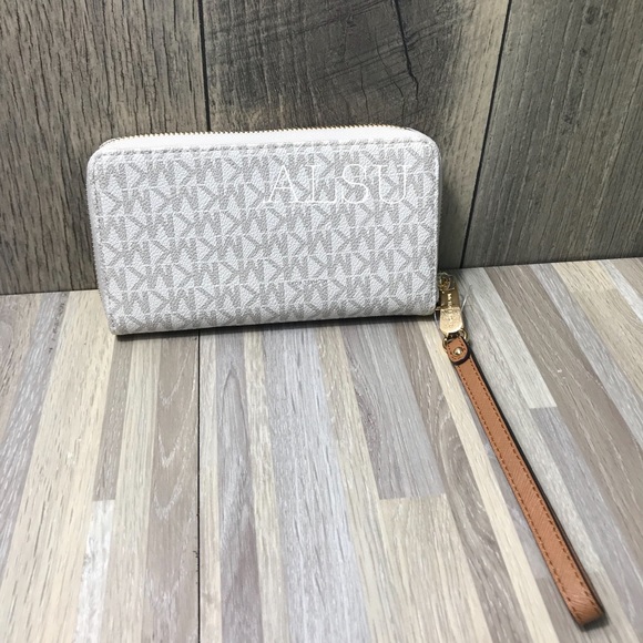 Michael Kors Flat MF Phone Case Wallet Vanilla W - Picture 2 of 4